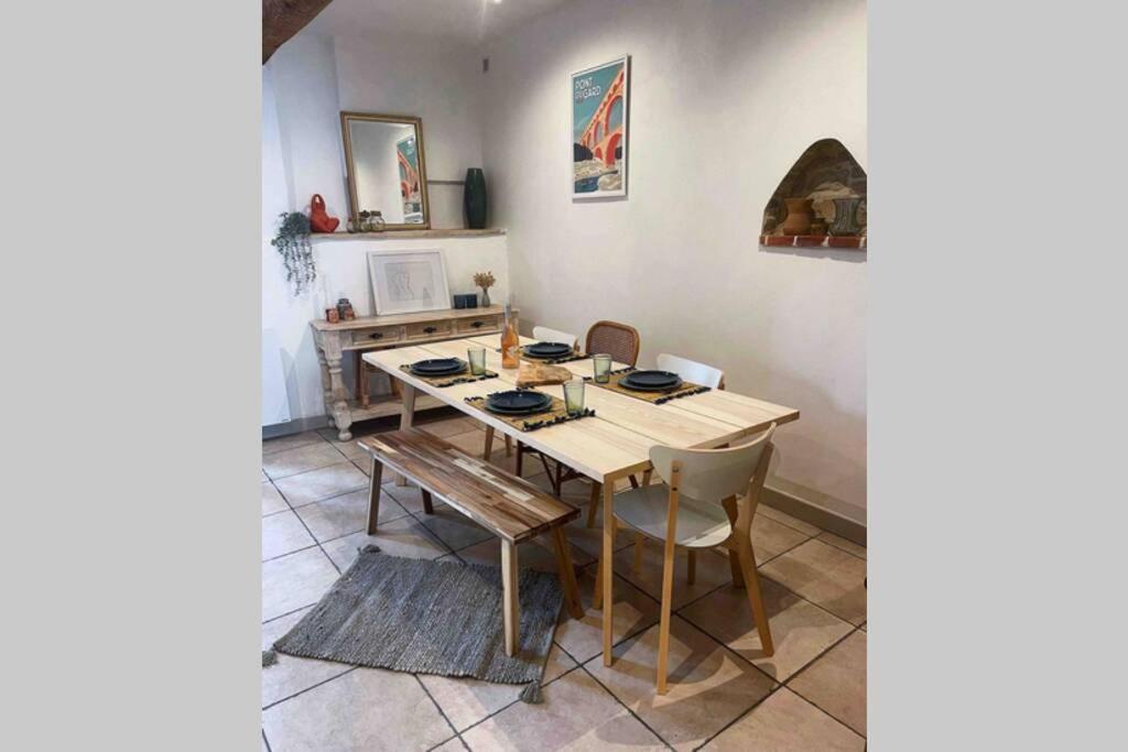Superbe Appartement En Pierre Fraichement Renove Bernis Ngoại thất bức ảnh